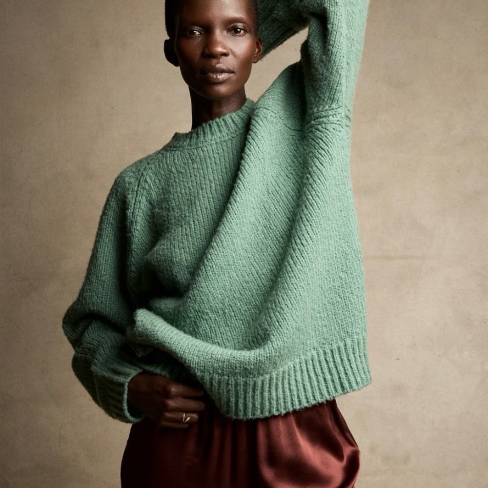 DÔEN IVA crewneck sweater in Valley Green Size Medium M NWT - Picture 2 of 9